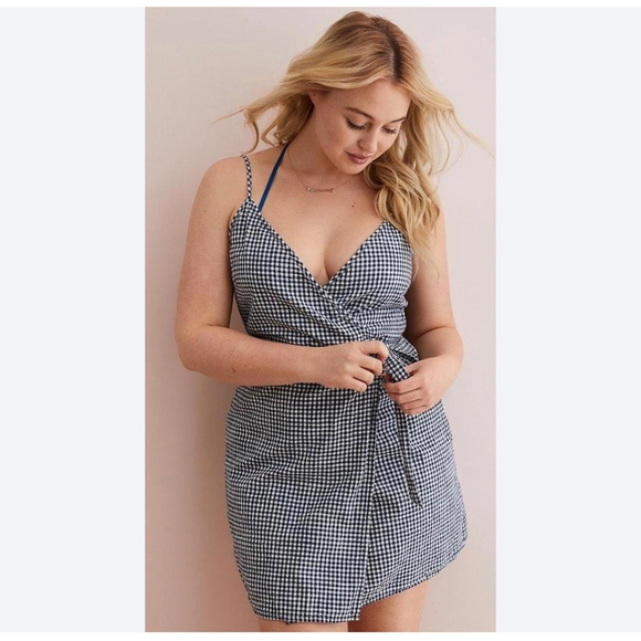 Aerie Dresses & Skirts - Aerie Navy Blue Gingham Wrap Strappy Summer Dress Size XL